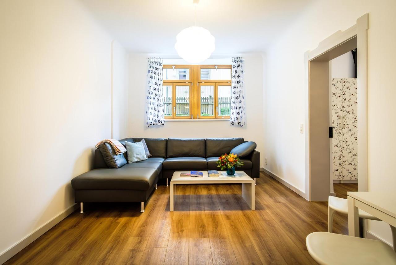 Wunderschoene Wohnung In Sanierter Villa! Incl Wifi 德累斯顿 外观 照片