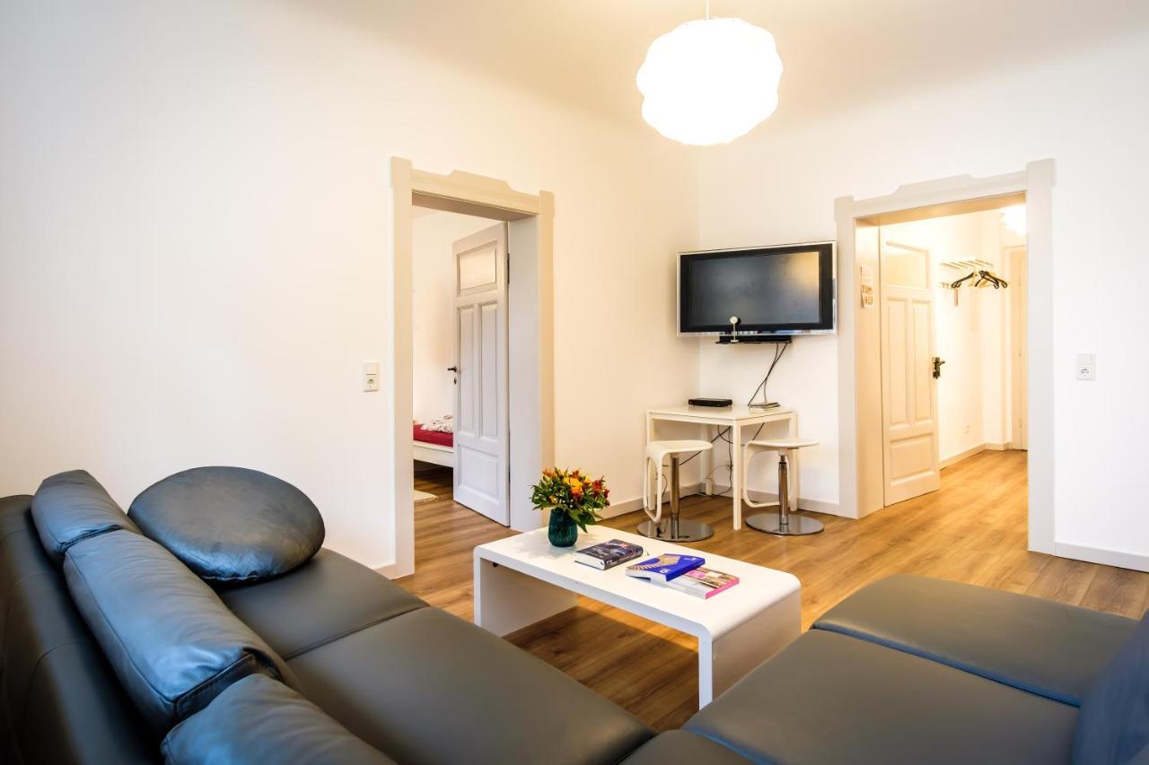 Wunderschoene Wohnung In Sanierter Villa! Incl Wifi 德累斯顿 外观 照片